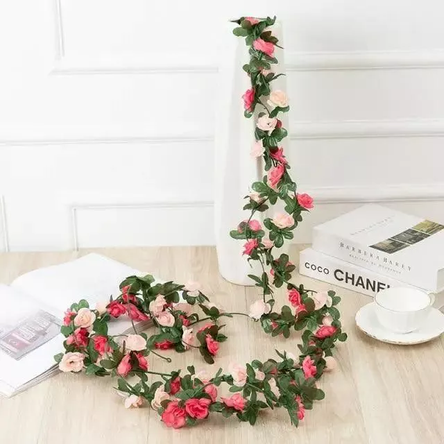 Beautifully Designed 250CM Rose Artificial Flowers Christmas Garland for Wedding Home Room Decoration Spring Autumn Garden Arch Fake Plant Vine